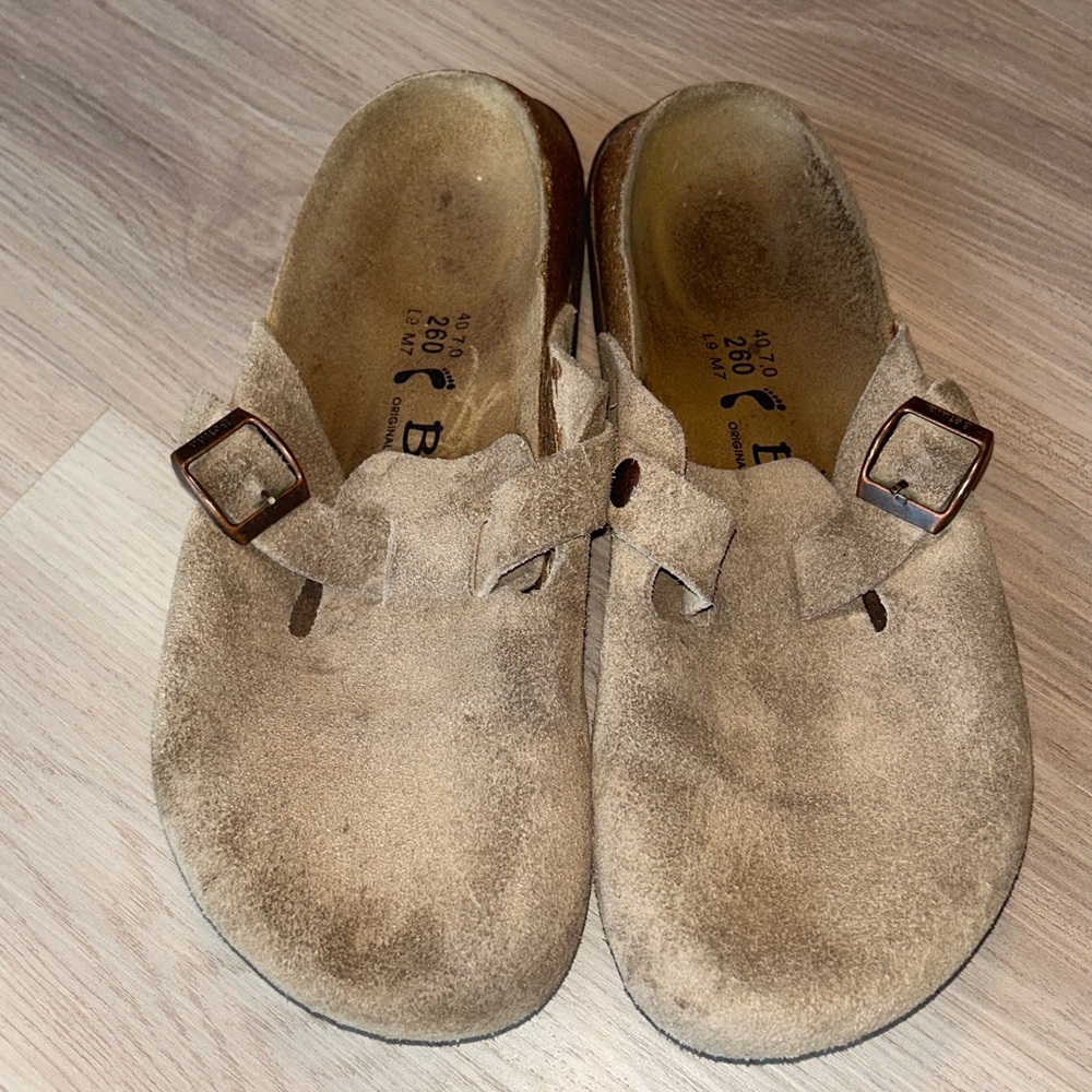 Birkenstock Betula Slip-On Clogs Sandals Unisex Women’s- 9, Men’s- 7 Thrashed